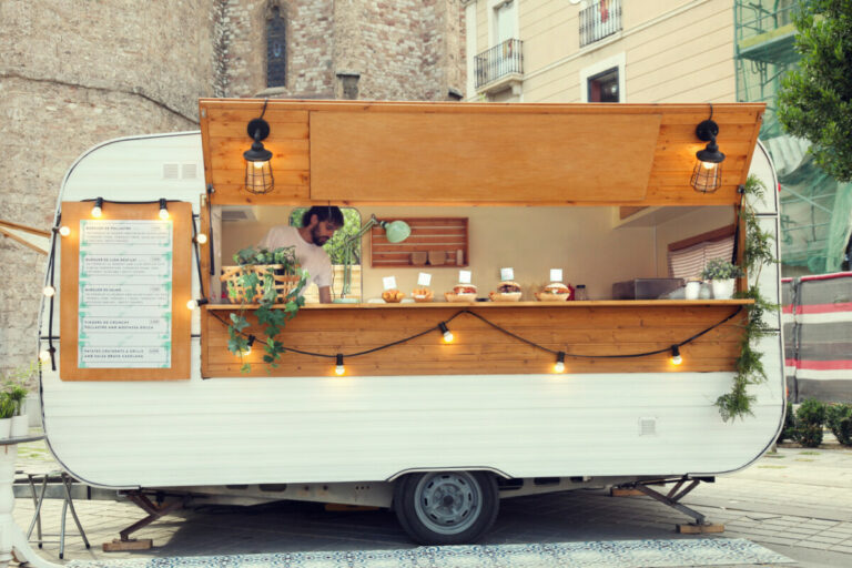 How to Write a Food Truck Business Plan (20 Key Strategies)